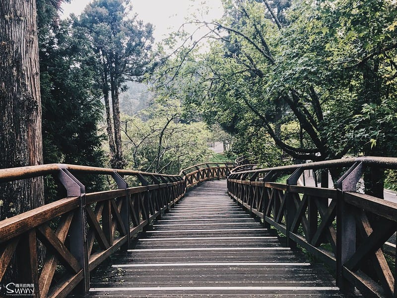 71374851-EDB4-4AD0-9DDE-BB0BFA181C6F