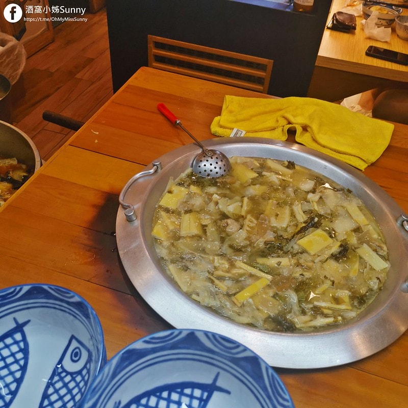 嘉義必吃美食,吃沙鍋魚頭也能很文青?就到興中街的林聰明沙鍋魚頭 Mini Smart 吧! - 第12張圖 酒窩小姊吃嘉義|林聰明沙鍋魚頭 Mini Smart