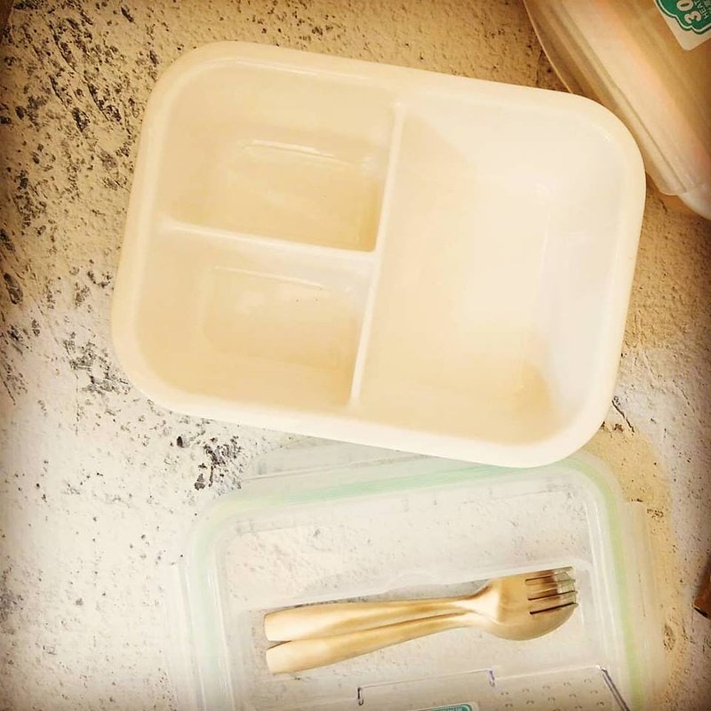 酒窩小姊的便當盒懶人包|好用的便當盒/玻璃分隔便當盒/陶瓷分格便當盒/不銹鋼便當盒優缺點,哪裡買?一次告訴你! - 第53張圖 陶瓷分隔保鮮盒/陶瓷分格便當盒