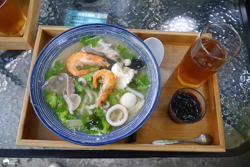 嘉義美食|大林IG最新打卡點,貨櫃屋冰店-卡咩浩斯製冰所 平價 創意冰品 鍋燒 下午茶鬆餅 - 第29張圖 P9630353