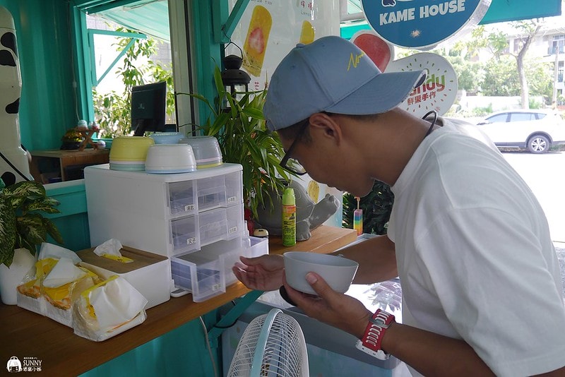 嘉義美食|大林IG最新打卡點,貨櫃屋冰店-卡咩浩斯製冰所 平價 創意冰品 鍋燒 下午茶鬆餅 - 第15張圖 P9630376