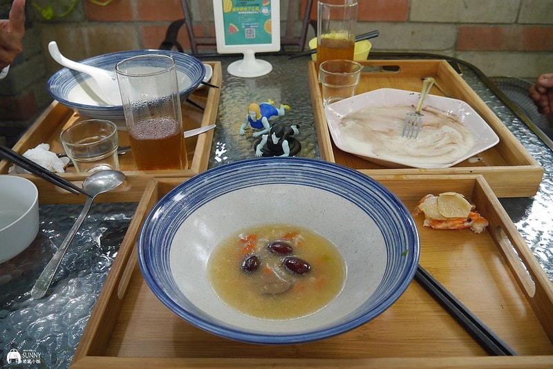 嘉義美食|大林IG最新打卡點,貨櫃屋冰店-卡咩浩斯製冰所 平價 創意冰品 鍋燒 下午茶鬆餅 - 第38張圖 P9630430