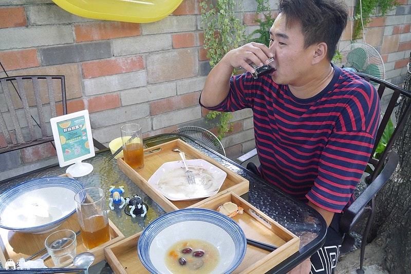 嘉義美食|大林IG最新打卡點,貨櫃屋冰店-卡咩浩斯製冰所 平價 創意冰品 鍋燒 下午茶鬆餅 - 第34張圖 P9630429