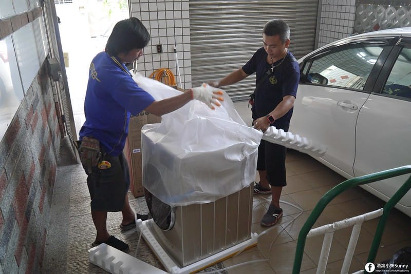 美國富及第Frigidaire 11KG 洗脫烘 變頻式滾筒洗衣機 FAW-F1106MID (金色限定款)