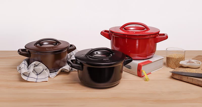 夢幻湯鍋-【JIA】晶釉瓷雙耳鍋開箱｜內外兼具的高質感陶鍋,重量輕巧,燉煮!一鍋到底!無水料理都難不倒!