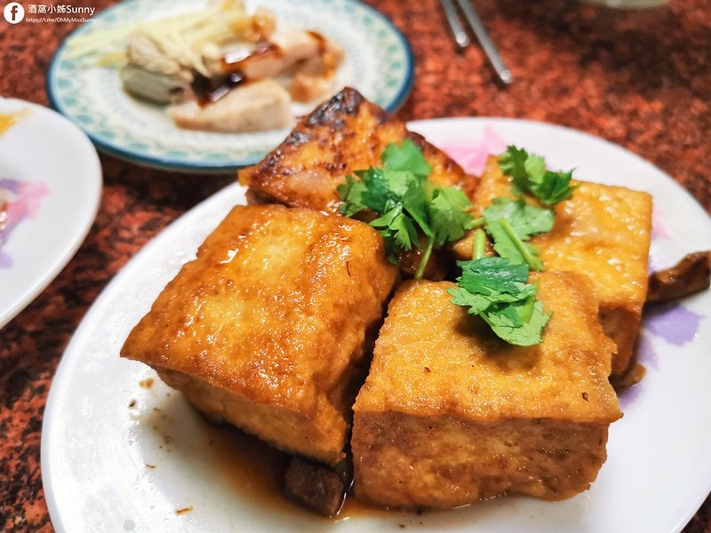 2020年.朴子在地美食.隱藏版美食.阿田小吃部.海產粥.只有晚上營業.酒窩小姊sunny