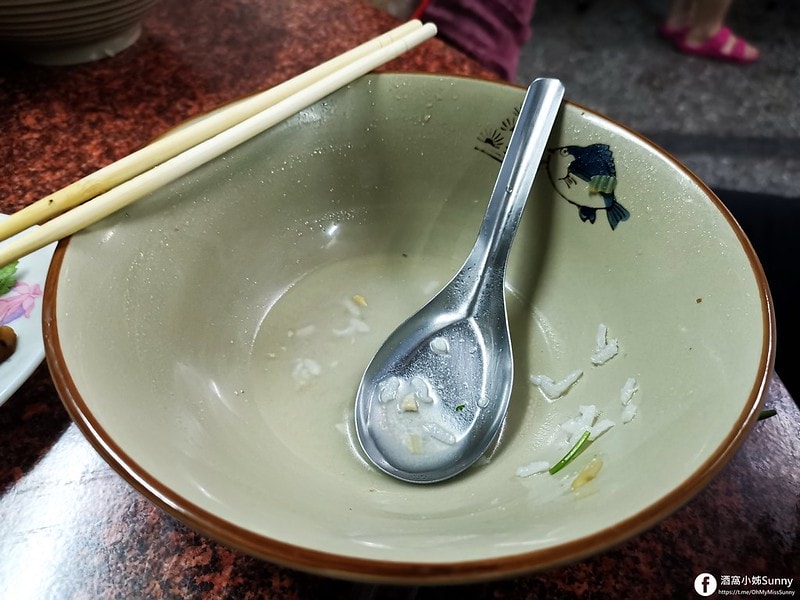 2020年.朴子在地美食.隱藏版美食.阿田小吃部.海產粥.只有晚上營業.酒窩小姊sunny