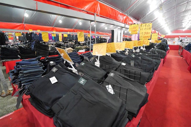 2020 嘉義拍手童裝/樂米玩具/運動鞋/牛仔褲特賣會