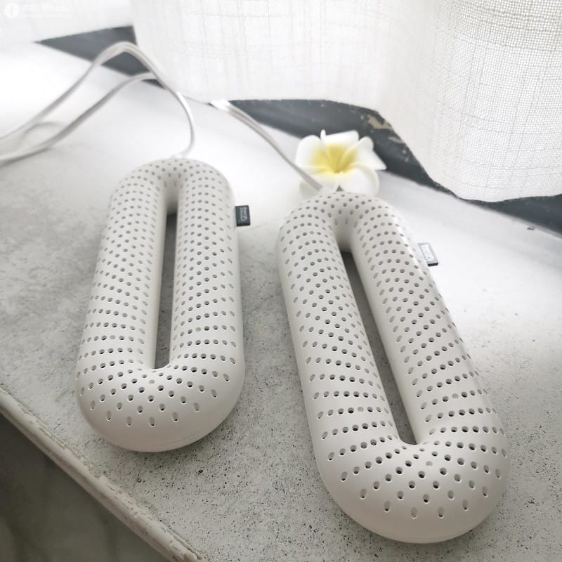 酒窩小姊開箱日常|igrass攜帶式烘鞋機