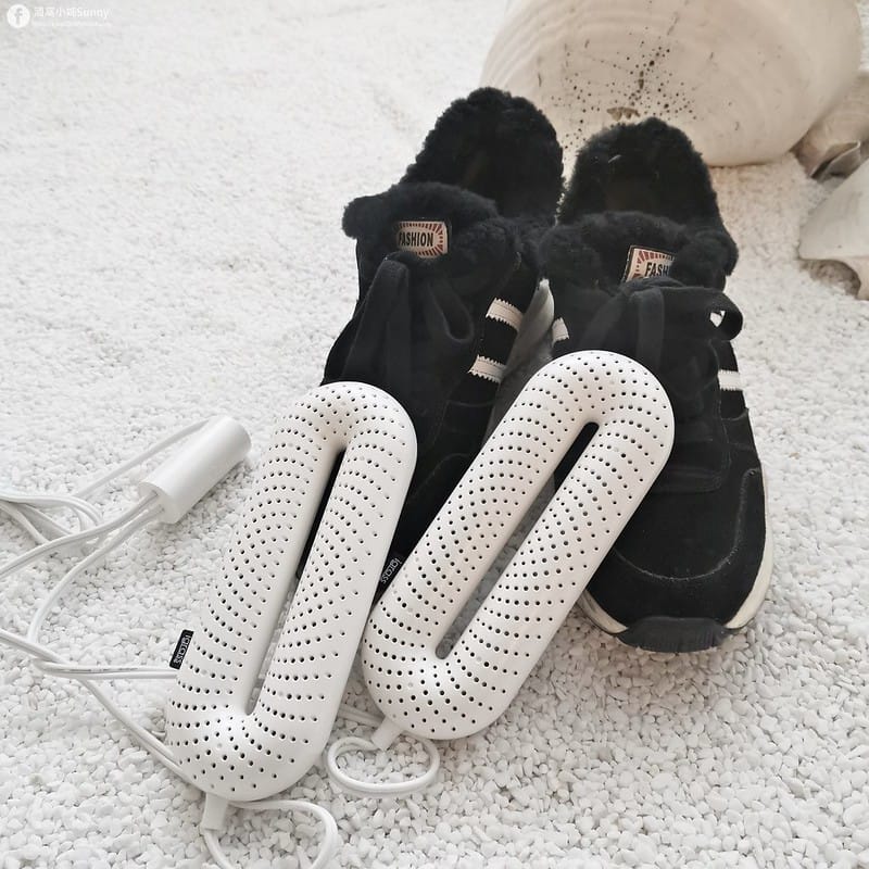 酒窩小姊開箱日常|igrass攜帶式烘鞋機