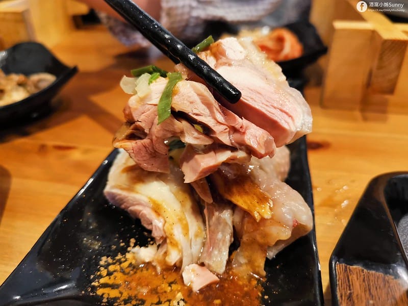 嘉義平價美食｜呷飯廳(醉雞飯/油雞飯/鍋燒類/商務便當/梅花肉飯) 2021/1