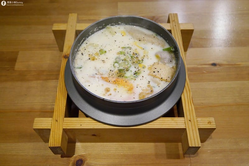 嘉義平價美食｜呷飯廳(醉雞飯/油雞飯/鍋燒類/商務便當/梅花肉飯) 2021/1