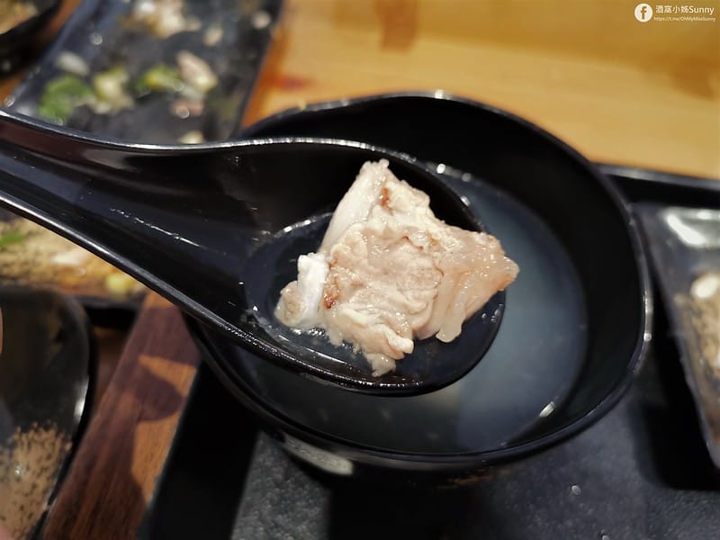 嘉義平價美食｜呷飯廳(醉雞飯/油雞飯/鍋燒類/商務便當/梅花肉飯) 2021/1