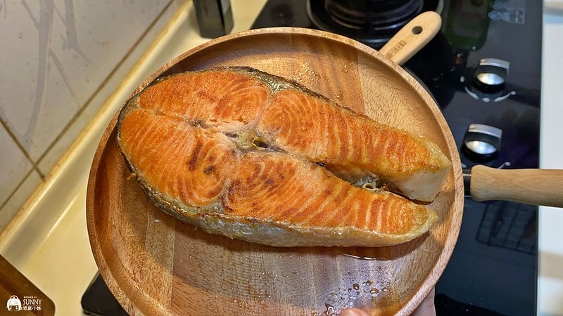 鮭魚料理|教你用不老鮭(紐西蘭國王鮭) 做出簡單到爆的鮭魚三吃料理(鮭魚料理食譜) - 第18張圖 IMG_9111