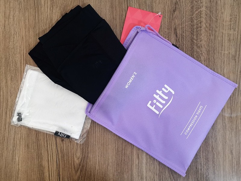 壓力褲試穿報告【Fitty】運動護膝壓力褲(女款・經典全黑)