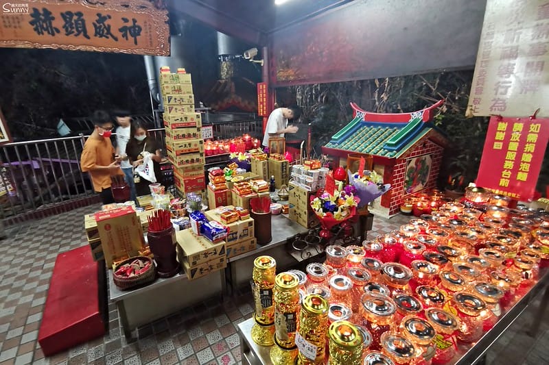 南投景點｜土地公廟界24小時不打烊的711-很靈驗的石龍宮泡廟土地公