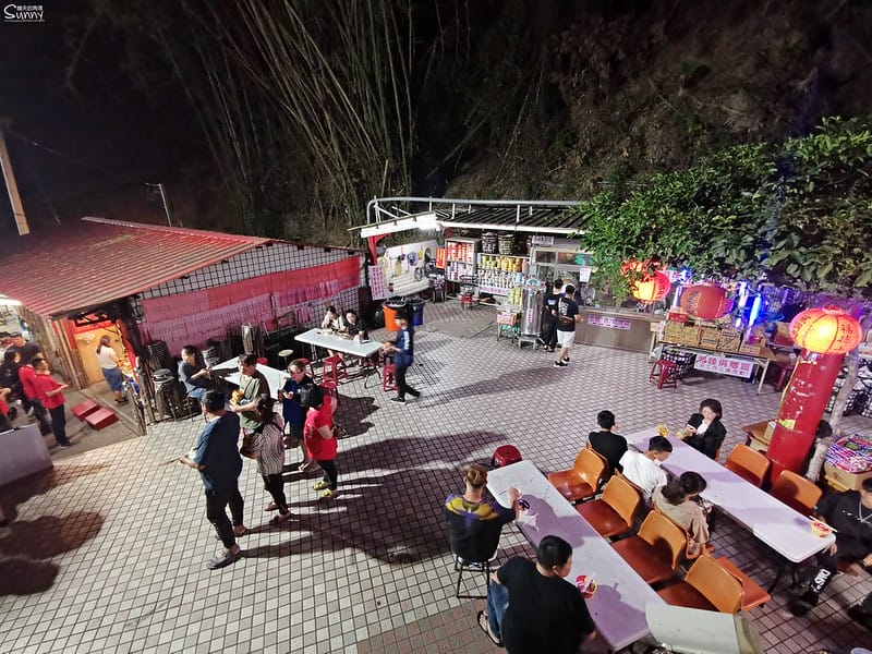 南投景點｜土地公廟界24小時不打烊的711-很靈驗的石龍宮泡廟土地公