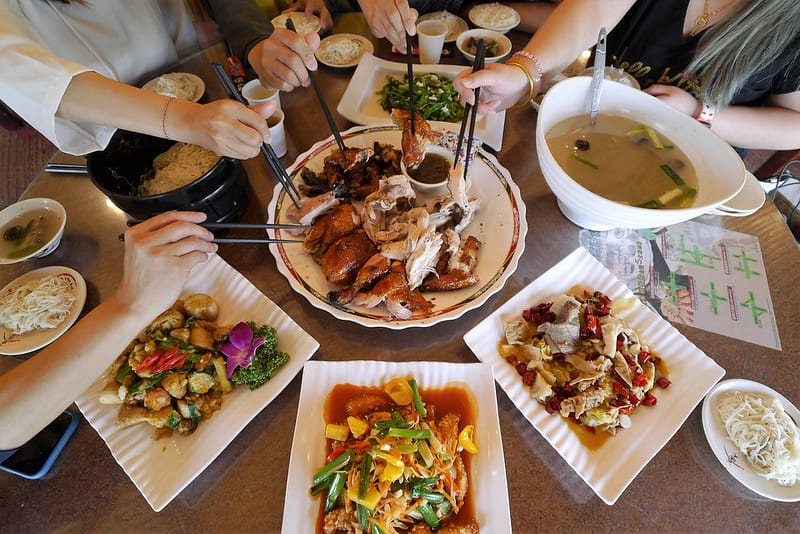 嘉義甕窯雞vs嘉義竹香園