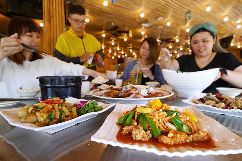 嘉義甕窯雞vs嘉義竹香園