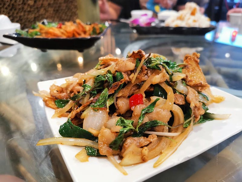 嘉義甕窯雞vs嘉義竹香園