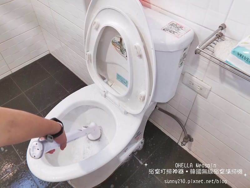 開箱｜韓國OHELLA Neospin無線浴室清掃機
