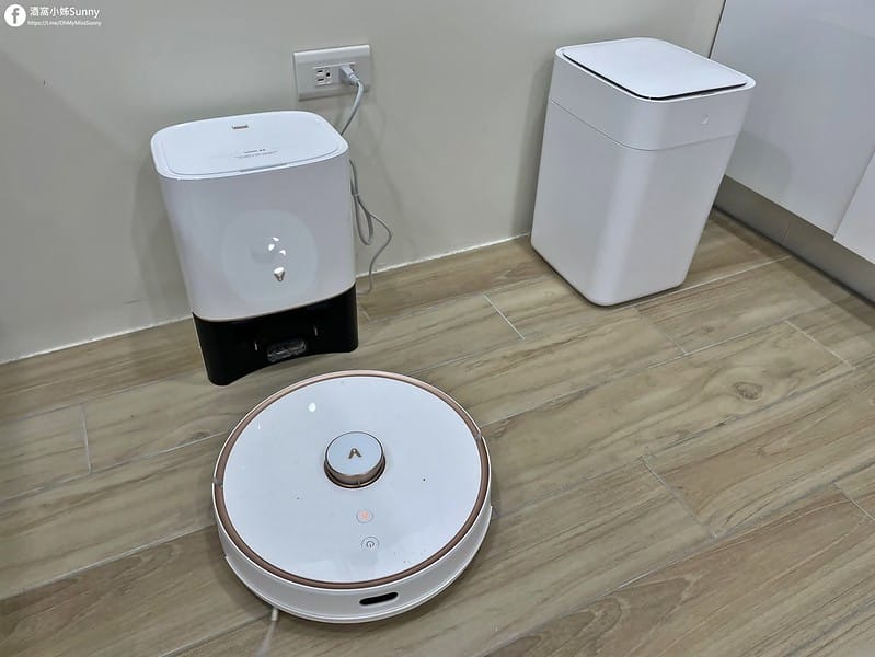 開箱｜雲米VOIMI S9免清理集塵盒掃拖機器人