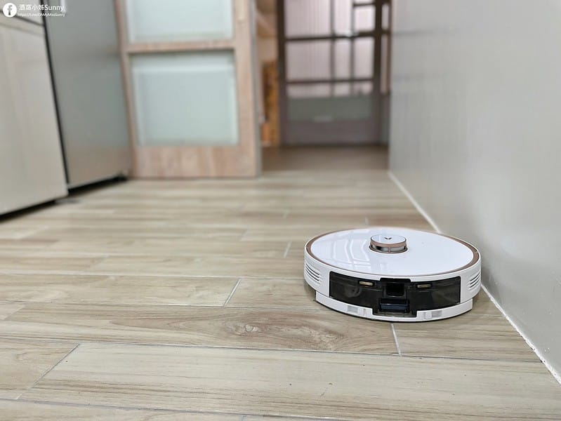 開箱｜雲米VOIMI S9免清理集塵盒掃拖機器人