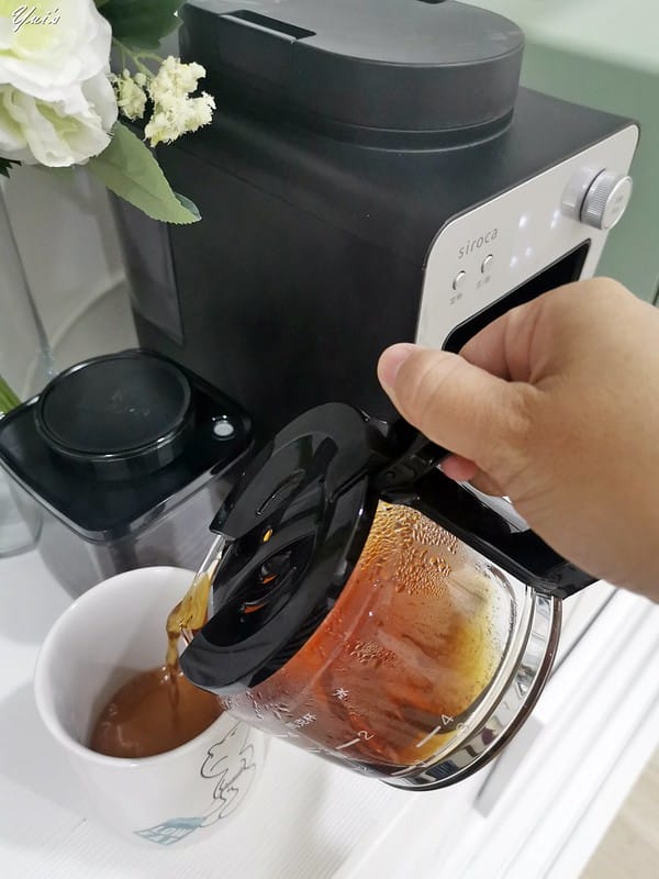 開箱日常｜ 【Siroca】 自動研磨咖啡機