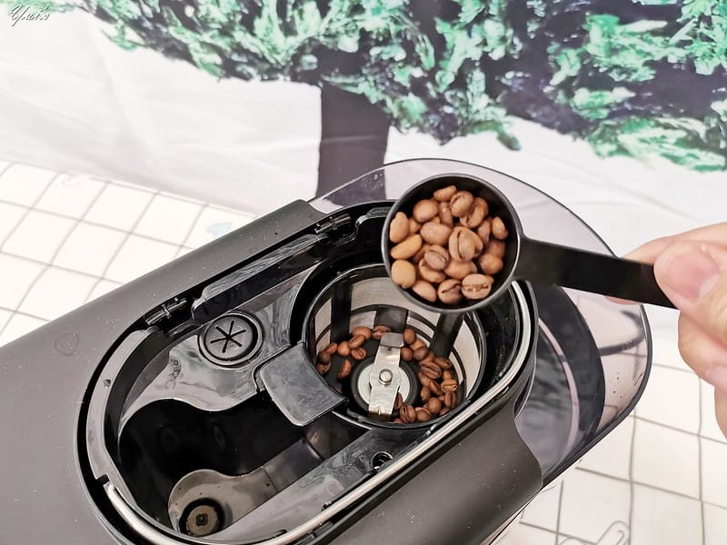 開箱日常｜ 【Siroca】 自動研磨咖啡機