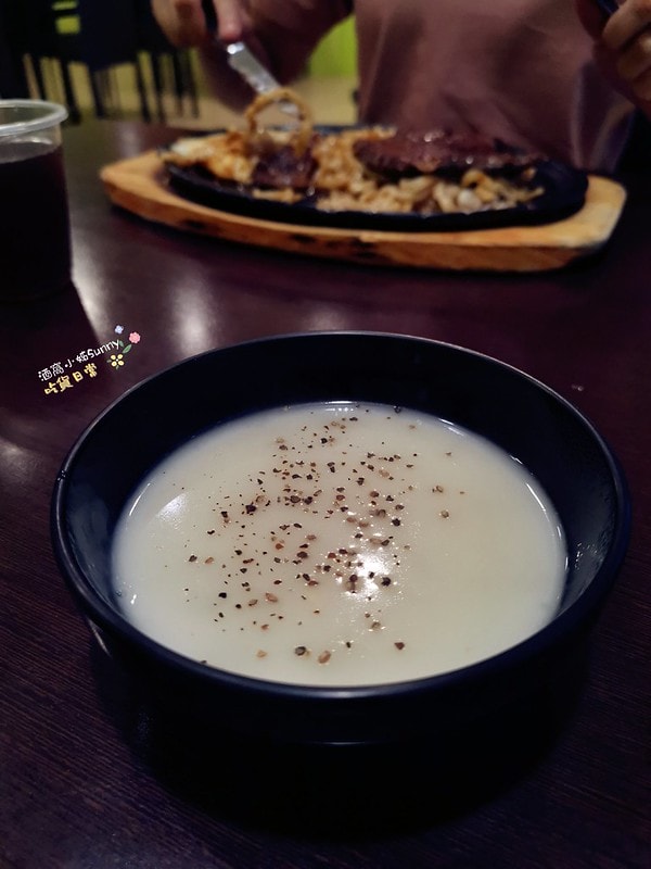 朴子美食 新紅吉牛排館(平價牛排)