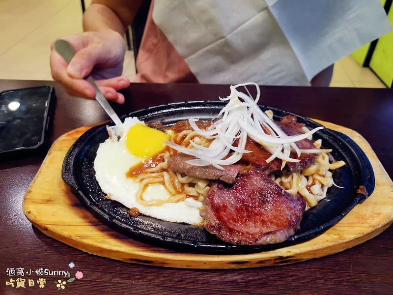 朴子美食 新紅吉牛排館(平價牛排)