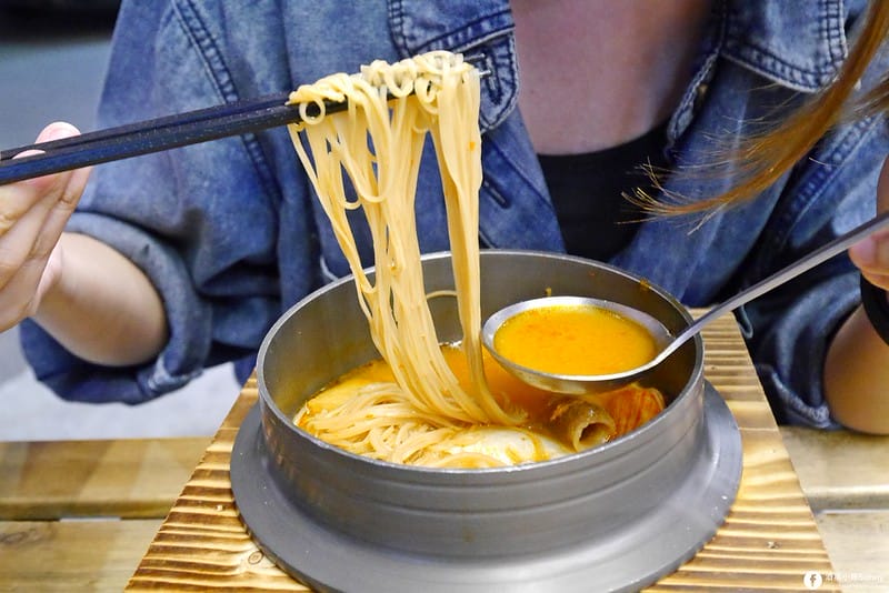 酒窩小姊Sunny吃嘉義｜嘉義晚餐宵夜好選擇-金喜屋(友愛店)