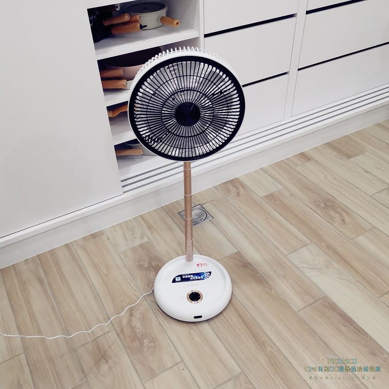 開箱｜【NICONICO】12吋美型DC摺疊遙控循環扇