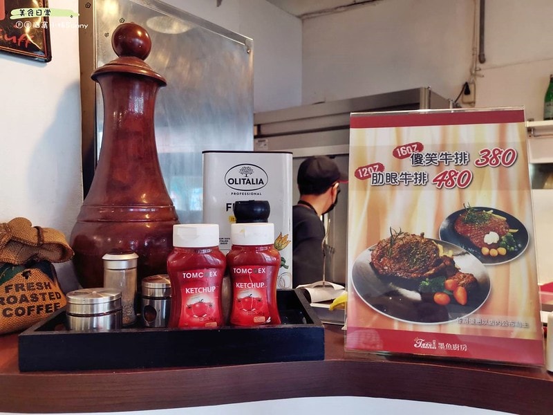 酒窩小姊吃虎尾虎尾美食 墨魚廚房 PASTACO&CURRYTACO雲林虎尾總店 手作咖哩飯 牛排 炸物專賣 人和食緣