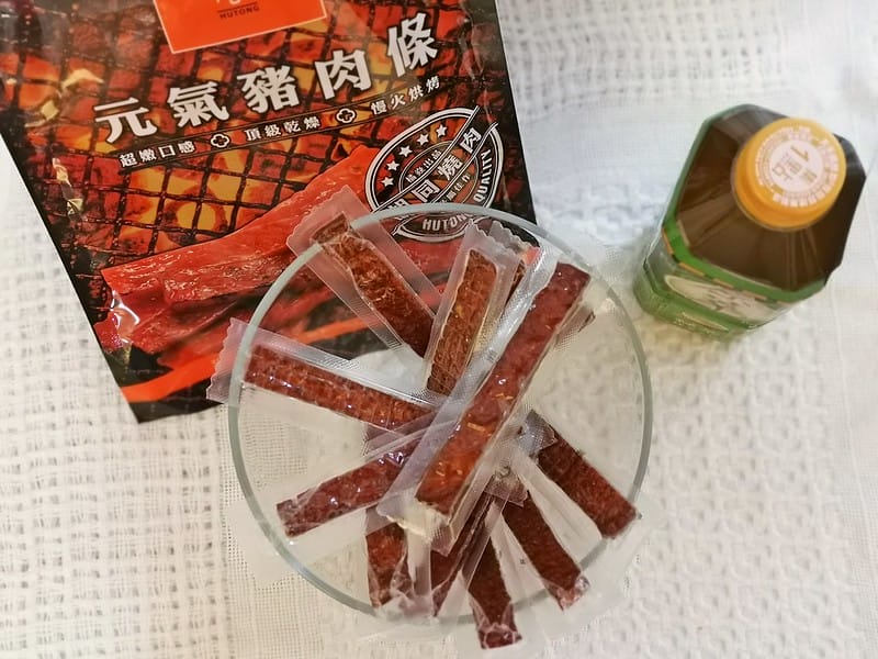 跟著酒窩小姊買團購美食｜胡同肉乾系列