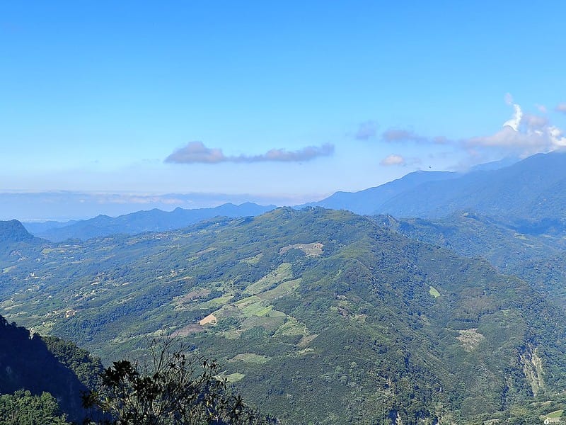 20221029｜苗栗馬拉邦山｜馬拉邦山登山步道ｘ台灣小百岳ｘ賞雲海、賞楓紅