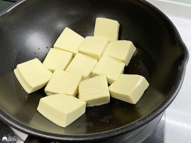 304229858_1326096188217998_6970164320154348207_n