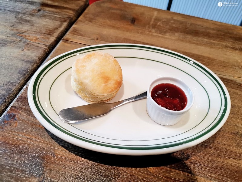 嘉義隱藏版咖哩-The Weekender Project,只有周末才吃的到! 牛肉咖哩好好吃!