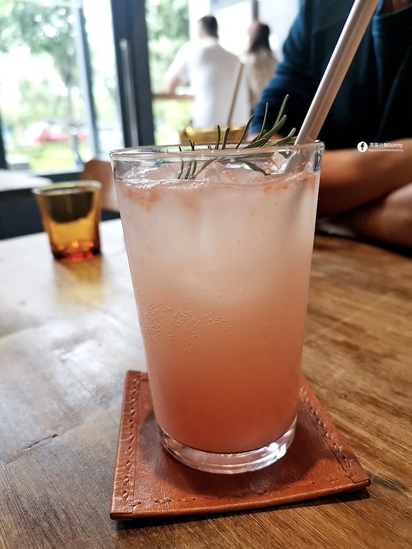 嘉義隱藏版咖哩-The Weekender Project,只有周末才吃的到! 牛肉咖哩好好吃!