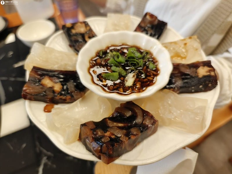 酒窩小姊Sunny吃高雄｜小媳婦鐵鍋燉 全台唯一東北特色鐵鍋燉餐廳