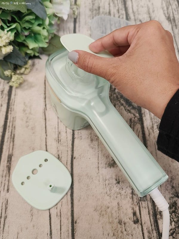 開箱日常｜【義大利Giaretti 珈樂堤】三合一手持式蒸氣掛燙機,平燙/掛燙/夾燙 三合一加倍熨燙