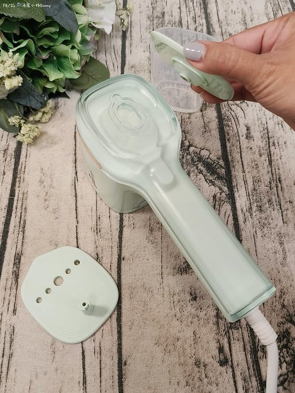 開箱日常｜【義大利Giaretti 珈樂堤】三合一手持式蒸氣掛燙機,平燙/掛燙/夾燙 三合一加倍熨燙