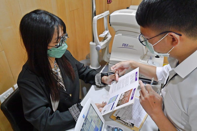 配鏡日常｜台南大灣眼鏡行推薦 德恩堂配鏡心得