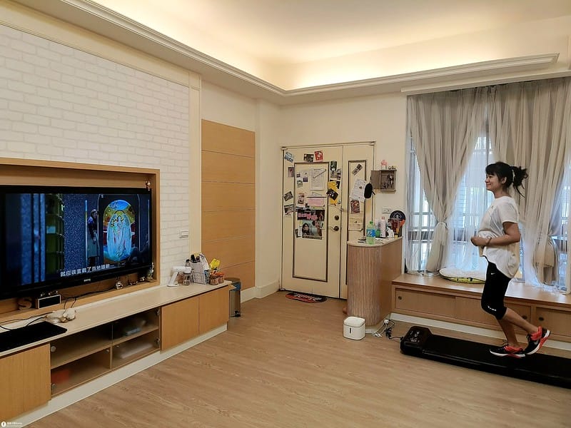 【酒窩小姊Sunny晴天的角落 團購專屬優惠賣場】【HEALTHPIT】WALKINGPAD 全折疊智跑機 HT-235 (健走機/跑步機/慢走機)