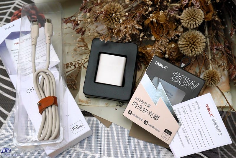 開箱｜iWALK 鵝卵石 藍芽耳機