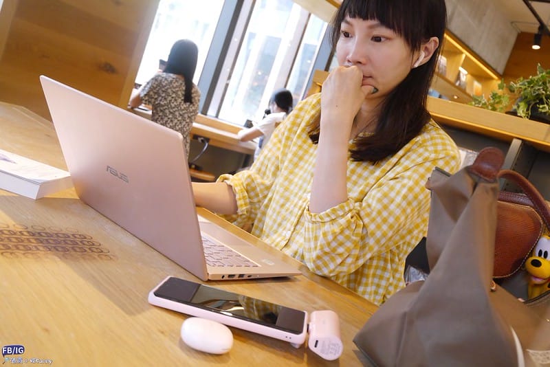 開箱｜iWALK 鵝卵石 藍芽耳機