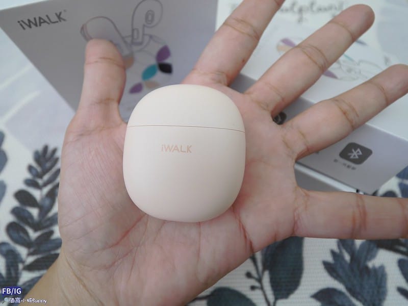 開箱｜iWALK 鵝卵石 藍芽耳機