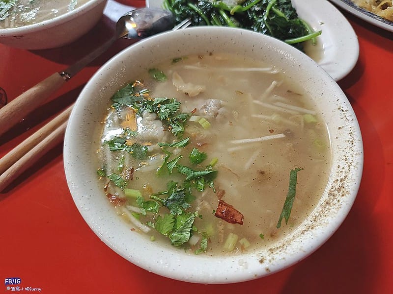 嘉義美食｜嘉義人氣肉粥,金馬肉粥