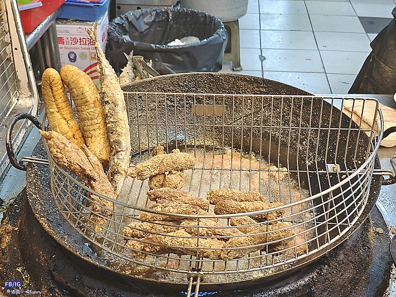 嘉義美食嘉義人氣肉粥,金馬肉粥