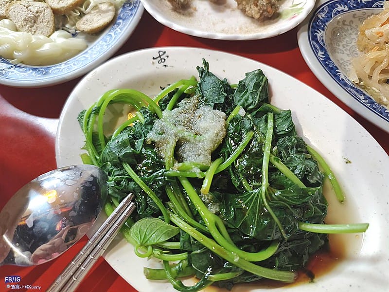 嘉義美食｜嘉義人氣肉粥,金馬肉粥